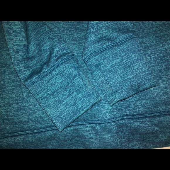 Reebok hoodie - Picture 4 of 4